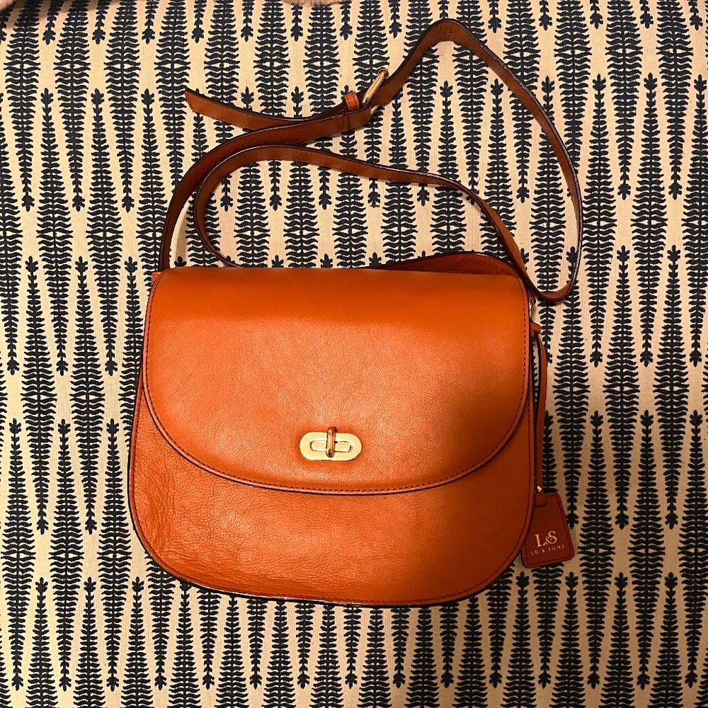 Lo and Suns Brown Camera bag with SD Card reader